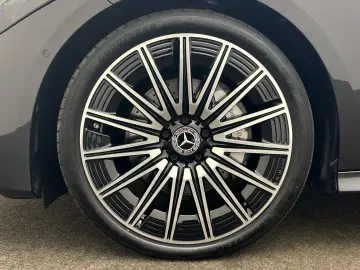 MERCEDES-BENZ CLE 300 4M AMG Pano Burmester Standhzg&hellip;