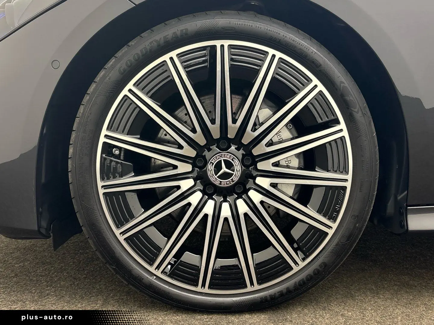 MERCEDES-BENZ CLE 300 4M AMG Pano Burmester Standhzg&hellip;