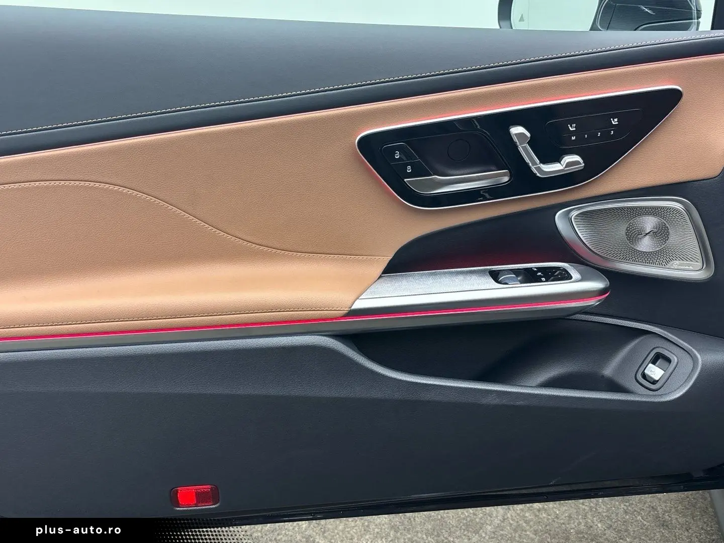 MERCEDES-BENZ CLE 300 4M AMG Pano Burmester Standhzg&hellip;