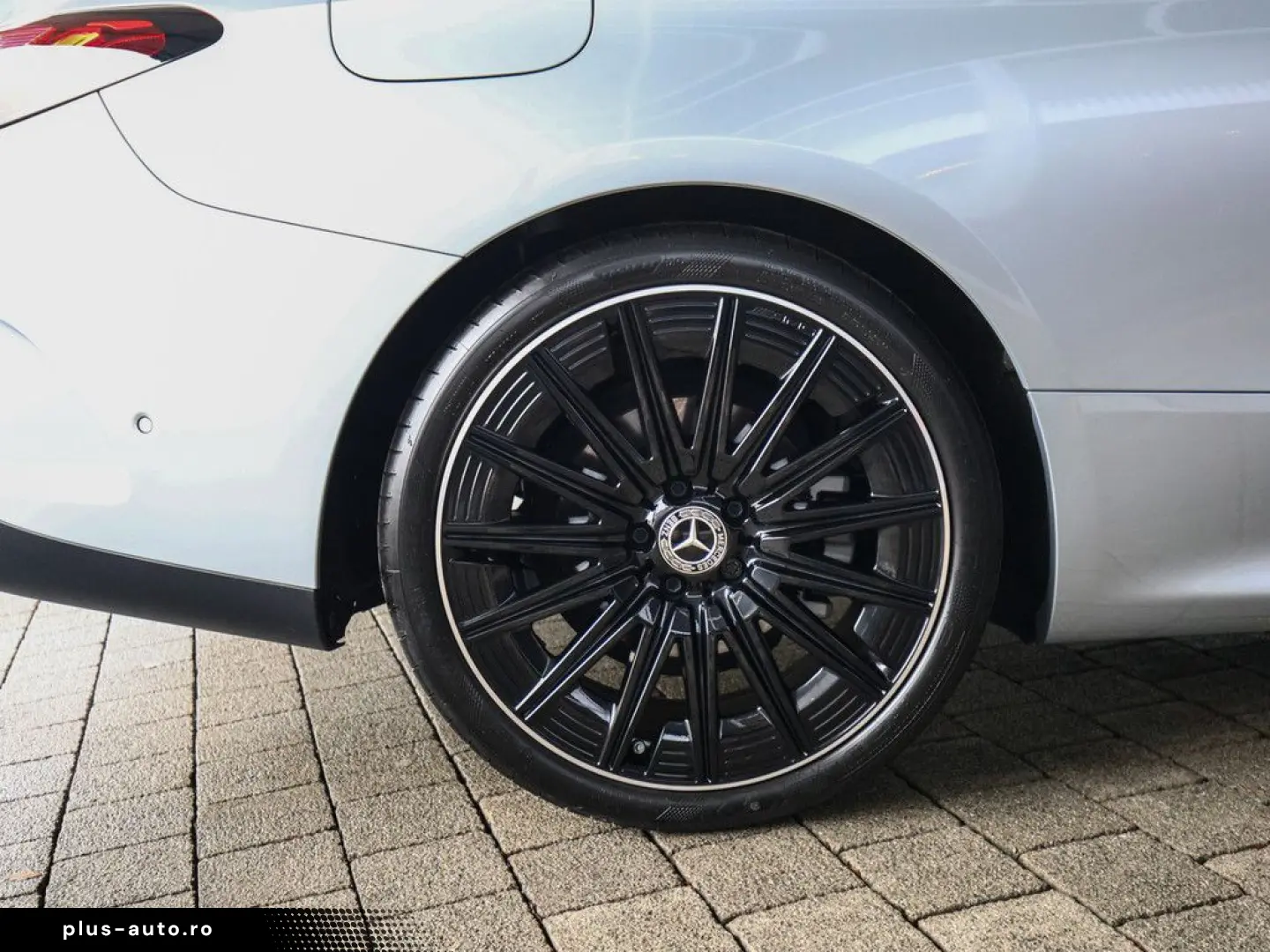 MERCEDES-BENZ CLE 300 4M Coupé AMG