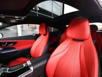 MERCEDES-BENZ CLE 300 4M Coupé AMG