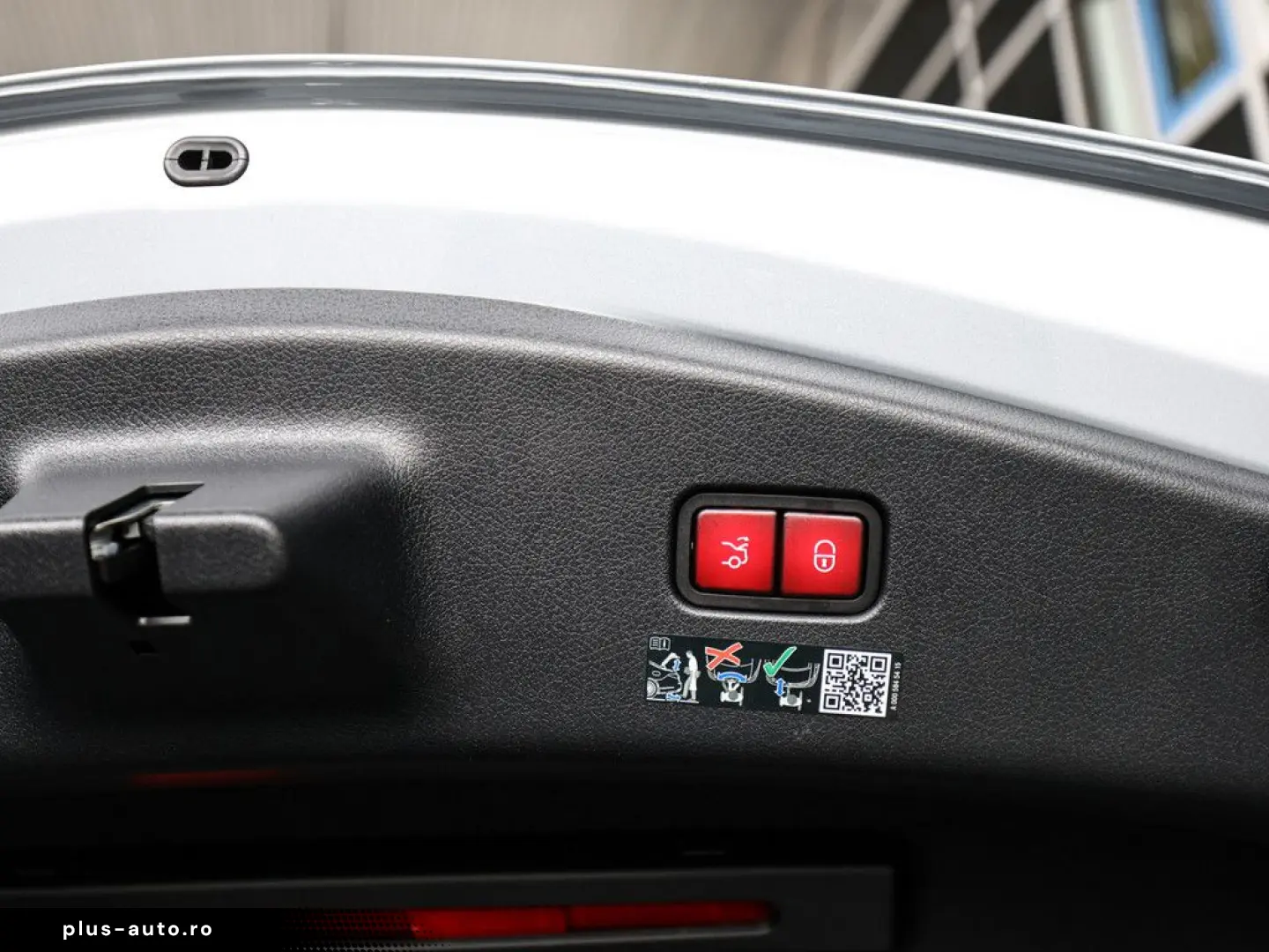 MERCEDES-BENZ CLE 300 4M Coupé AMG