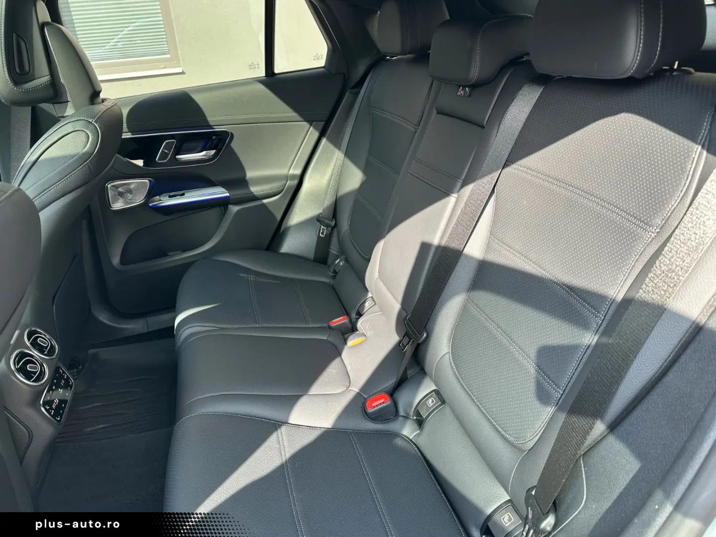 MERCEDES-BENZ GLC 300e Coupé 4Matic AMG-Line PANO 36&hellip;