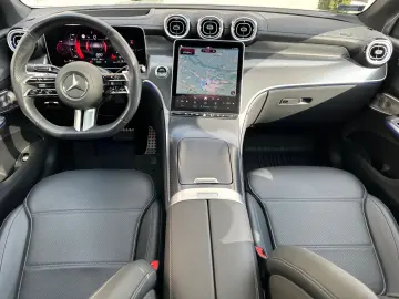 MERCEDES-BENZ GLC 300e Coupé 4Matic AMG-Line PANO 36&hellip;