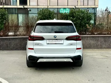 BMW X5 xDrive45e M Pack
