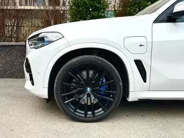 BMW X5 xDrive45e M Pack