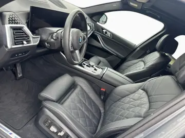BMW X5 xDr40d MSp SKYLOUNGE SoftClose VentilatedS 360 IcGlow
