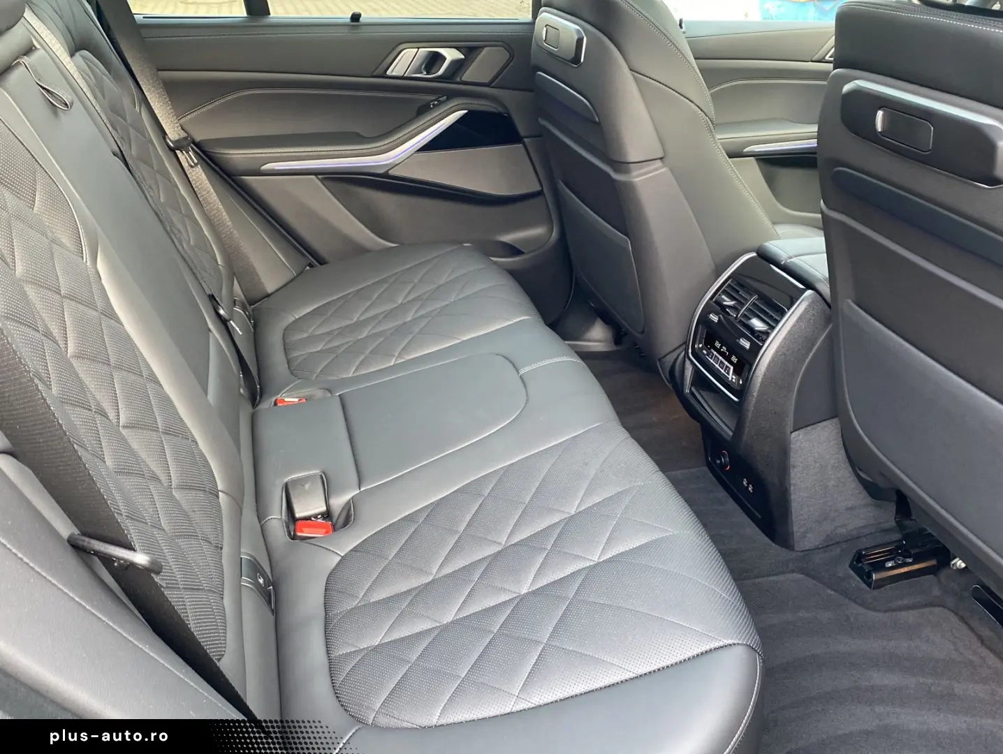 BMW X5 xDr30d MSp SKYLOUNGE SoftClose VentilatedS AmbAir 360