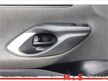 TOYOTA Yaris 1.5 Hybrid Comfort