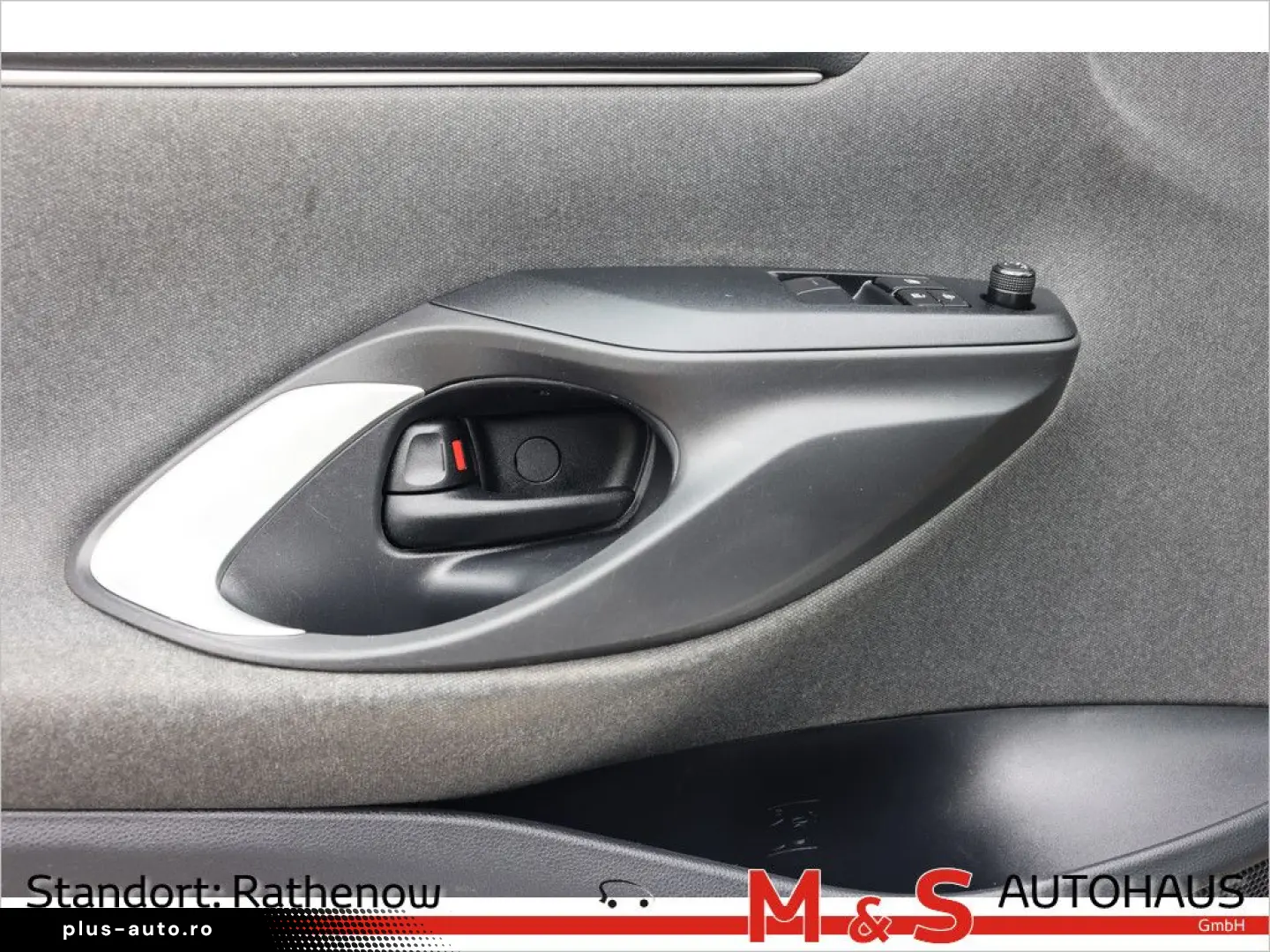 TOYOTA Yaris 1.5 Hybrid Comfort