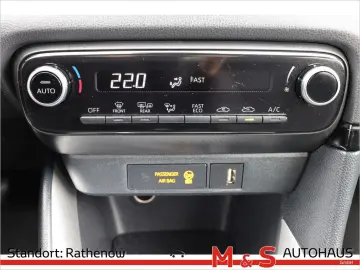 TOYOTA Yaris 1.5 Hybrid Comfort