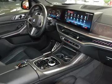 BMW X7 M60 i M Sport Pro