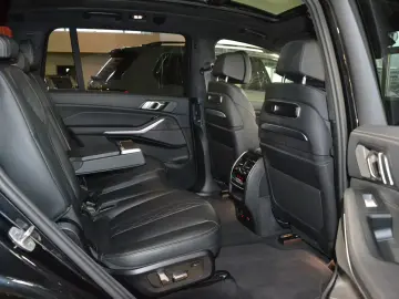 BMW X7 M60 i M Sport Pro