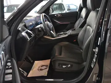 BMW X7 M60 i M Sport Pro