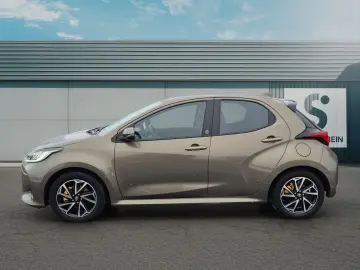 TOYOTA Yaris Hybrid 1.5 Team Deutschland 116PS  RFK SHZ