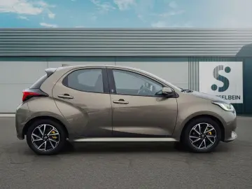 TOYOTA Yaris Hybrid 1.5 Team Deutschland 116PS  RFK SHZ