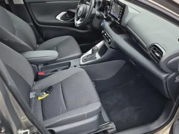 TOYOTA Yaris Hybrid 1.5 Team Deutschland 116PS  RFK SHZ