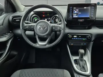 TOYOTA Yaris Hybrid 1.5 Team Deutschland 116PS  RFK SHZ