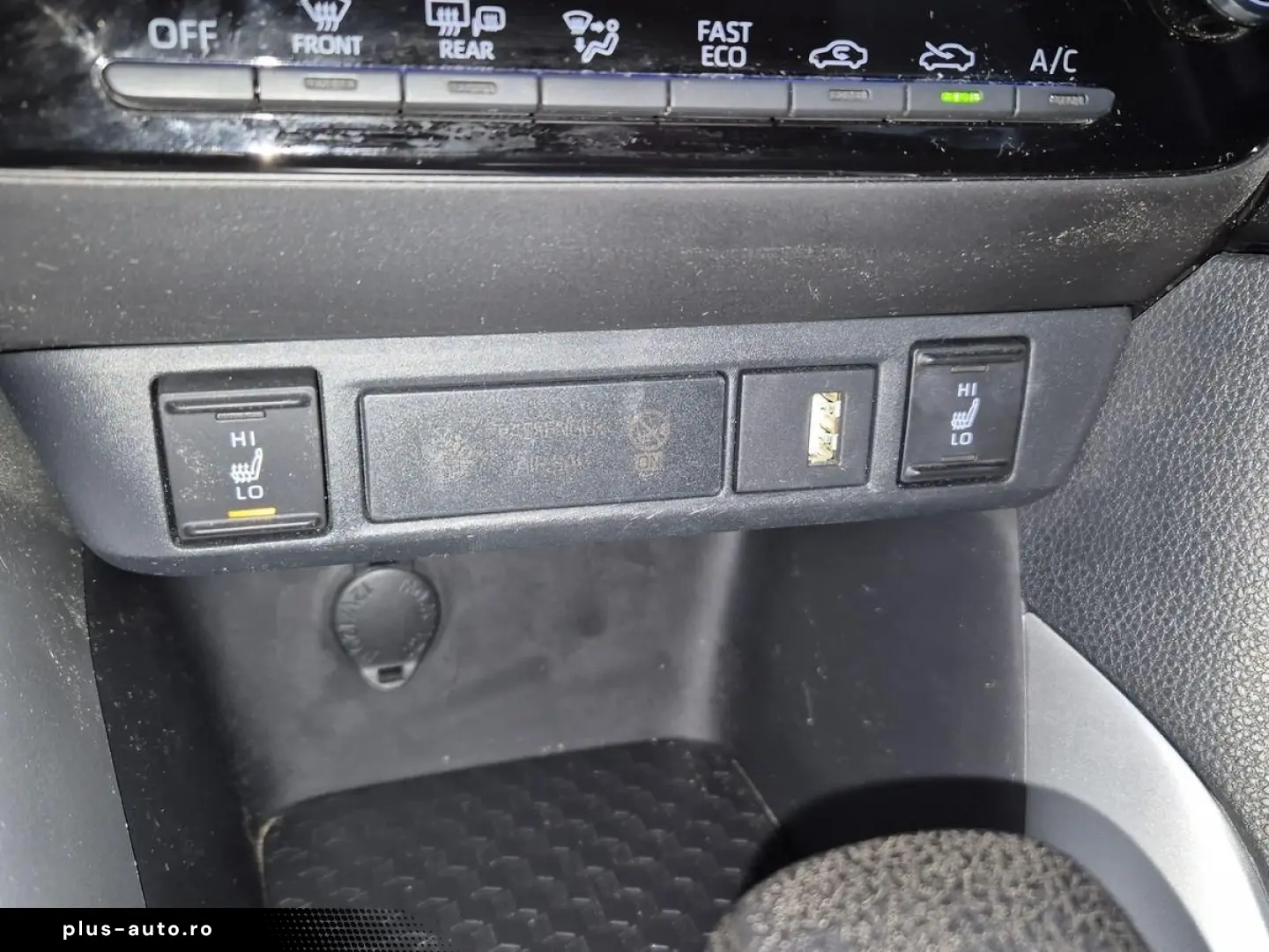 TOYOTA Yaris Hybrid 1.5 Team Deutschland 116PS  RFK SHZ