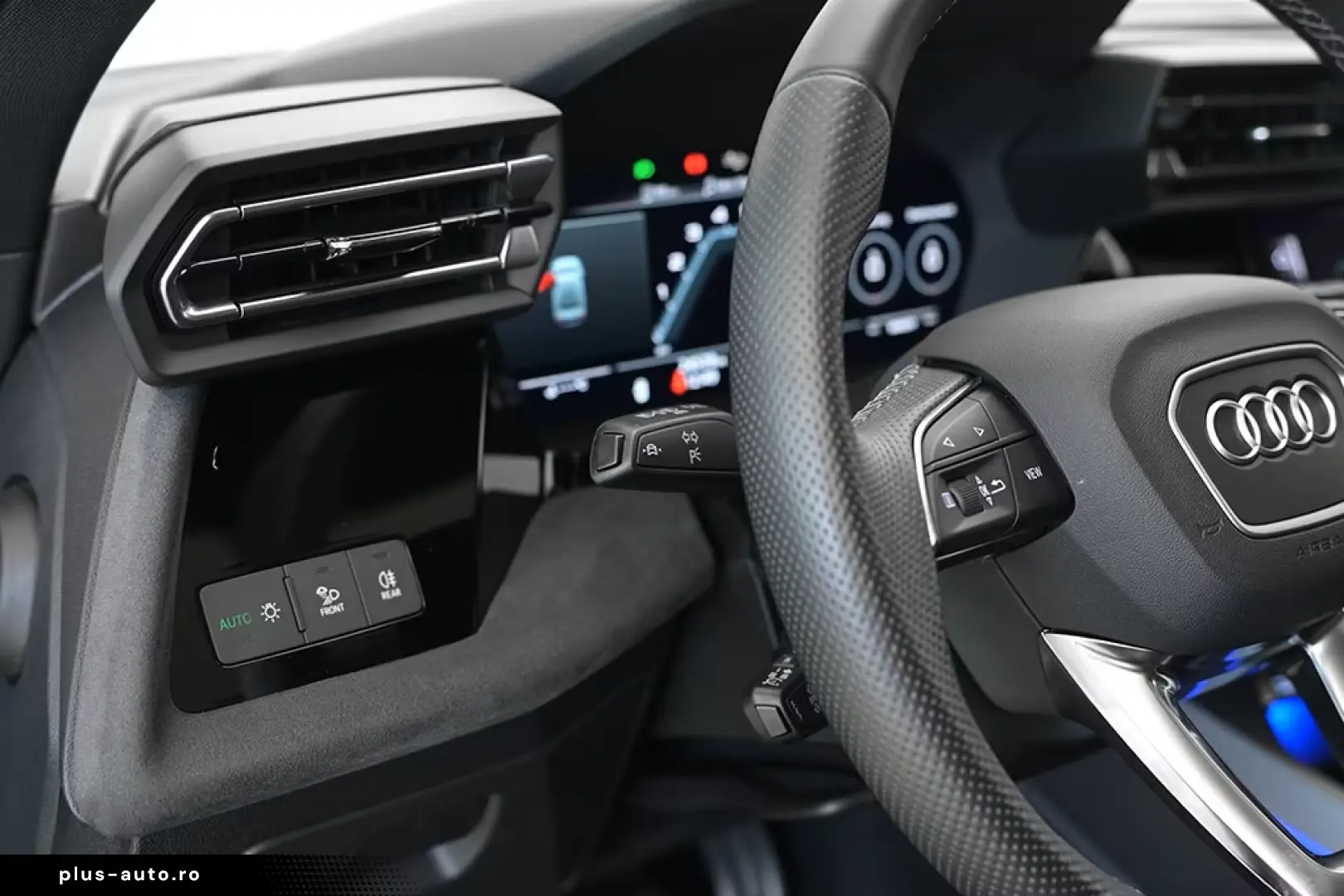 Audi S3 Limousine TFSI QUATTRO AKRAPOVIC ACC HEADUP