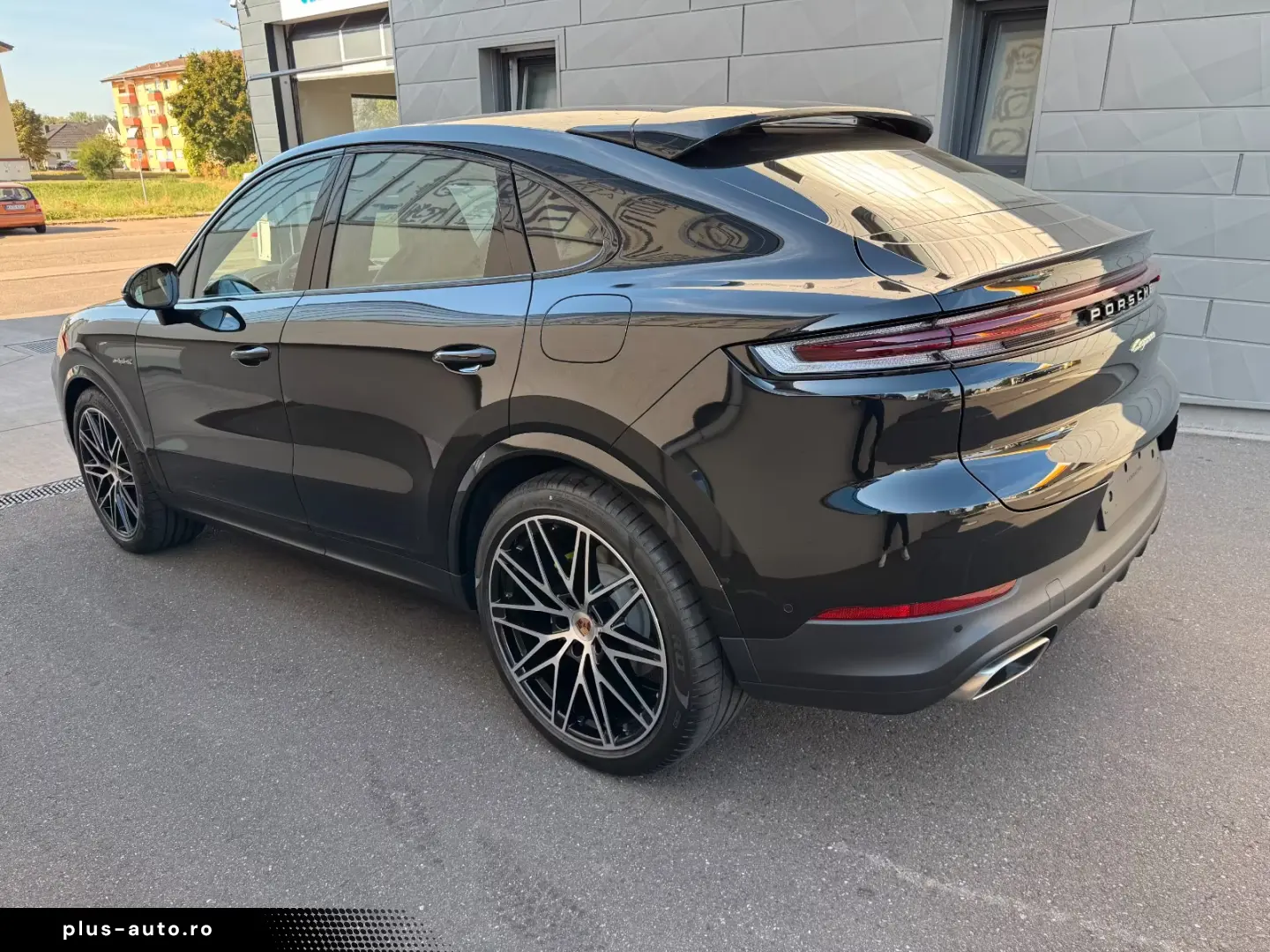 Porsche Cayenne Coupe E-Hybrid Hinterachs