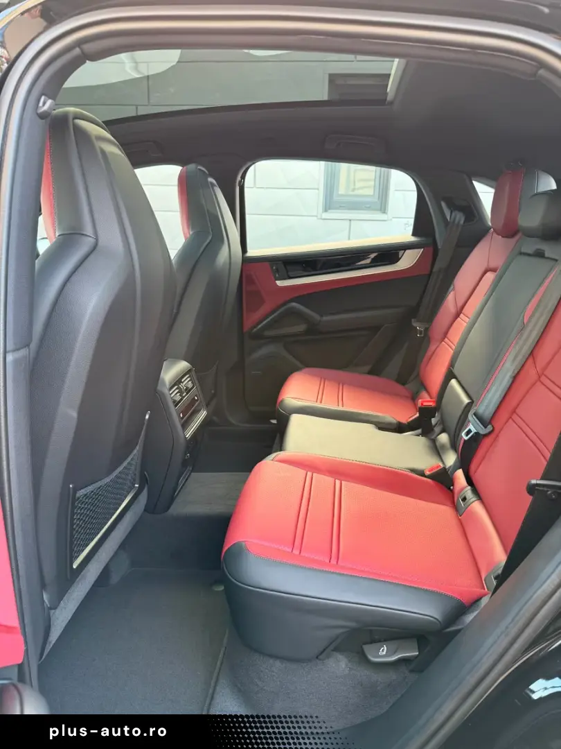 Porsche Cayenne Coupe E-Hybrid Hinterachs