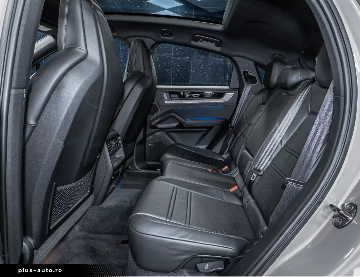 Porsche Cayenne E-Hyb Coupé 2026 Sp-Design 22