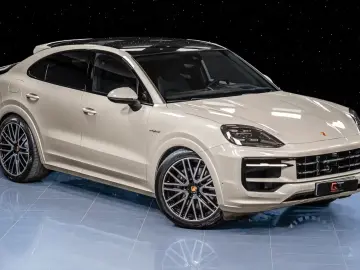 Porsche Cayenne E-Hyb Coupé 2026 Sp-Design 22