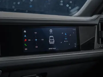 Porsche Cayenne E-Hyb Coupé 2026 Sp-Design 22