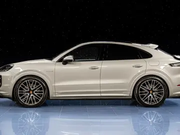 Porsche Cayenne E-Hyb Coupé 2026 Sp-Design 22