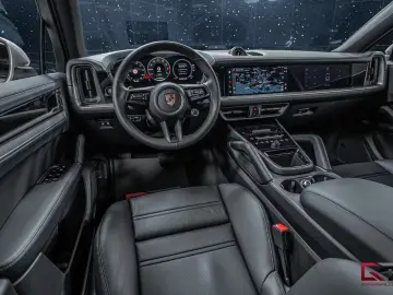 Porsche Cayenne E-Hyb Coupé 2026 Sp-Design 22