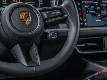 Porsche Cayenne E-Hyb Coupé 2026 Sp-Design 22