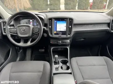 Volvo XC 40 T2 AT8 Momentum