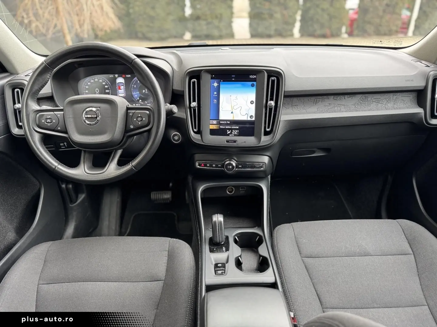 Volvo XC 40 T2 AT8 Momentum