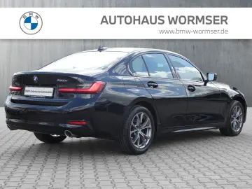 BMW 320i xDrive Limousine Sport Line HiFi DAB LED