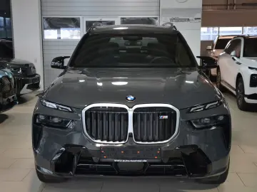 BMW X7 M60