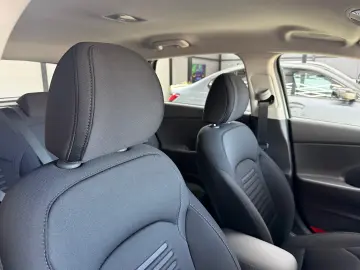 Hyundai i30 1.5 T-GDI 140CP M T MHEV Highway