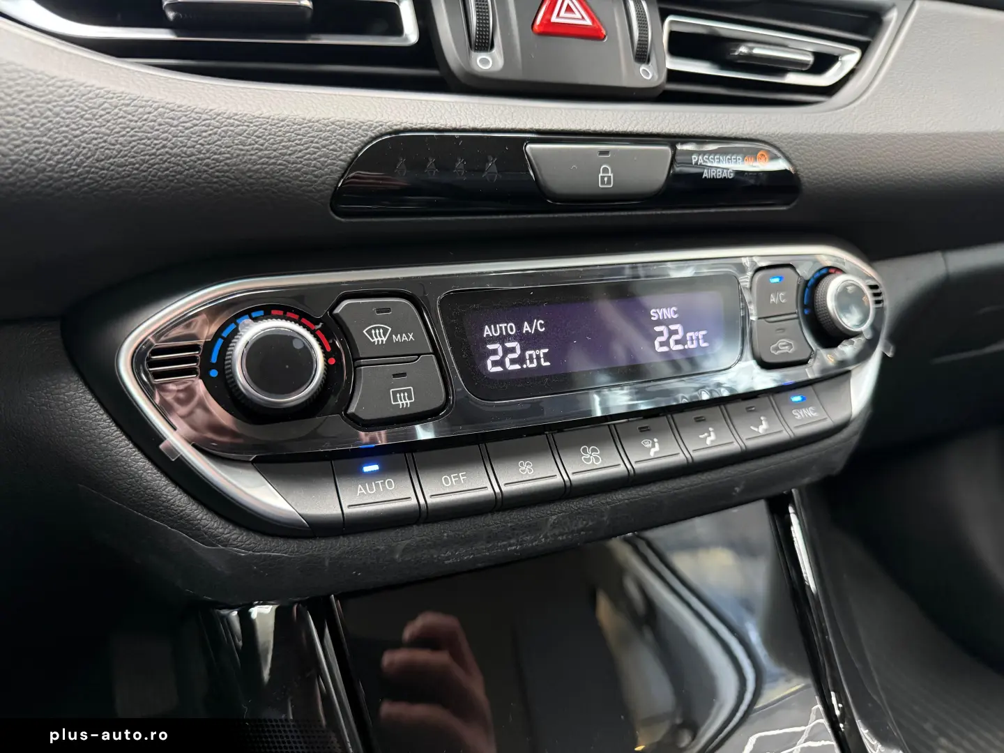 Hyundai i30 1.5 T-GDI 140CP M T MHEV Highway