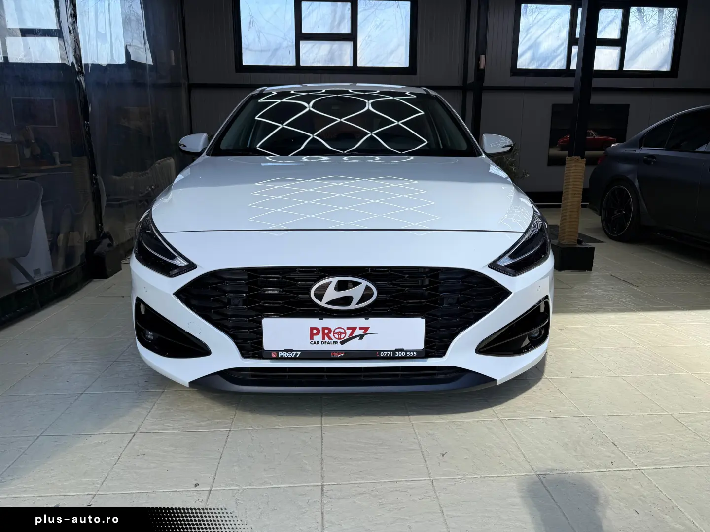 Hyundai i30 1.5 T-GDI 140CP M T MHEV Highway