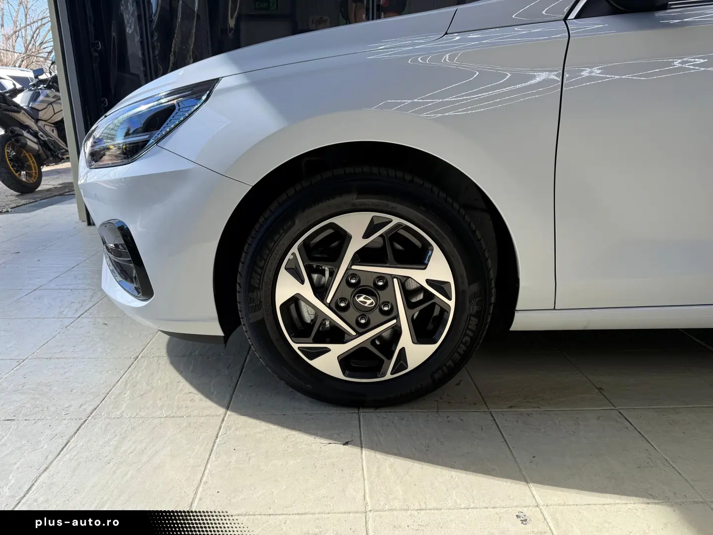 Hyundai i30 1.5 T-GDI 140CP M T MHEV Highway