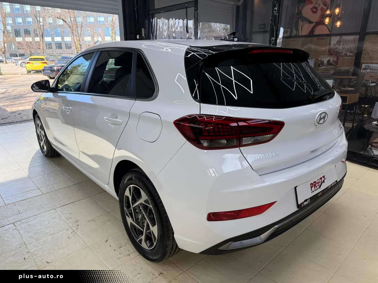 Hyundai i30 1.5 T-GDI 140CP M T MHEV Highway