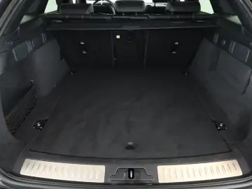 LAND ROVER Range Rover Velar D300 AWD R-Dynamic SE Pano 22