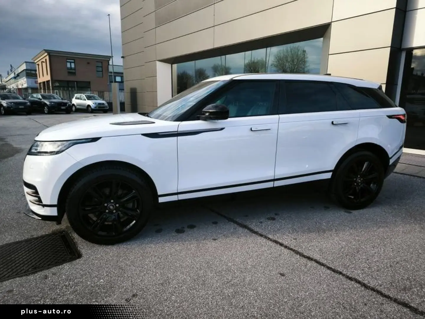 LAND ROVER Land Rover Range Rover Velar 2.0D I4 204CV R-Dyn
