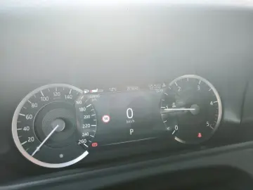 LAND ROVER Land Rover Range Rover Velar 2.0D I4 204CV R-Dyn