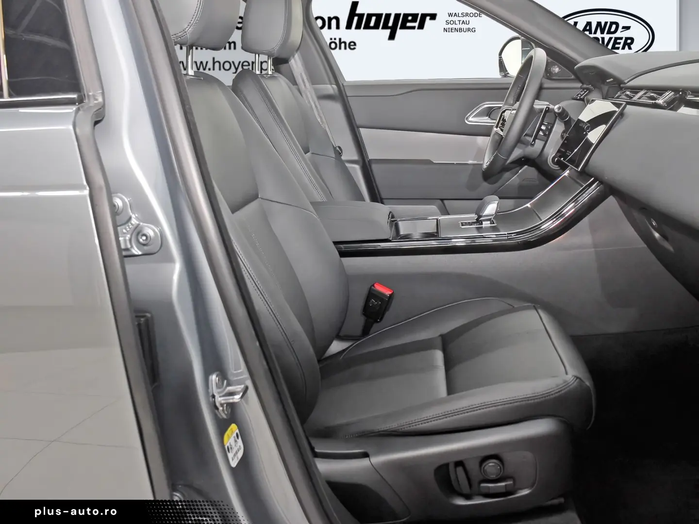 LAND ROVER Range Rover Velar D200 Dynamic SE Black Pack