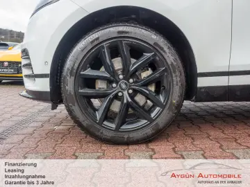 LAND ROVER Range Rover Velar D200 Dynamic SE ACC HUD AHK