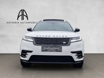LAND ROVER Range Rover Velar R-Dynamic SE Pano AHK Matrix