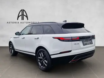 LAND ROVER Range Rover Velar R-Dynamic SE Pano AHK Matrix