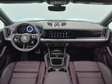 Porsche Cayenne Coupe E-Hybrid