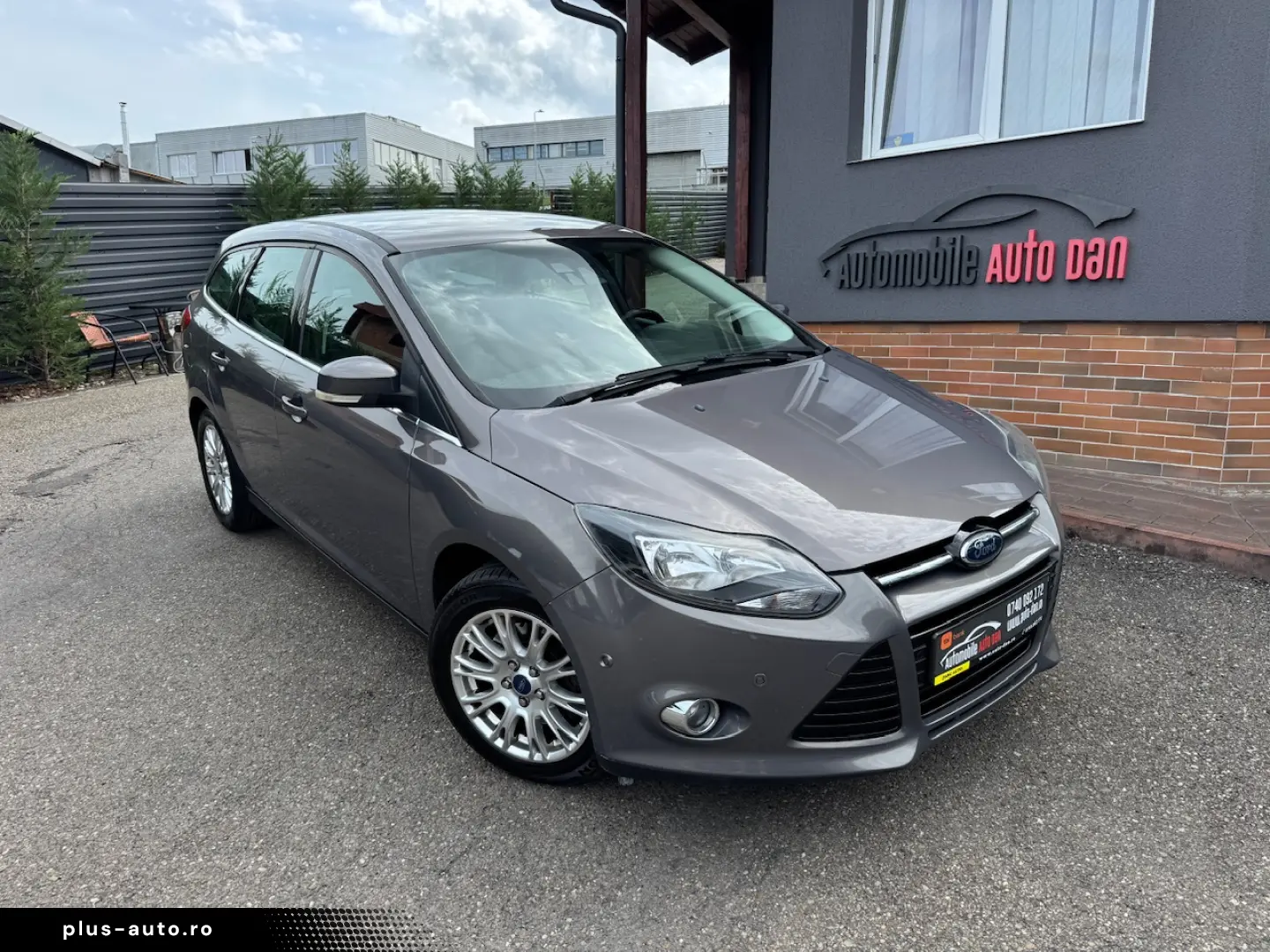 Ford Focus Benzina 1.6 2011 Manuala